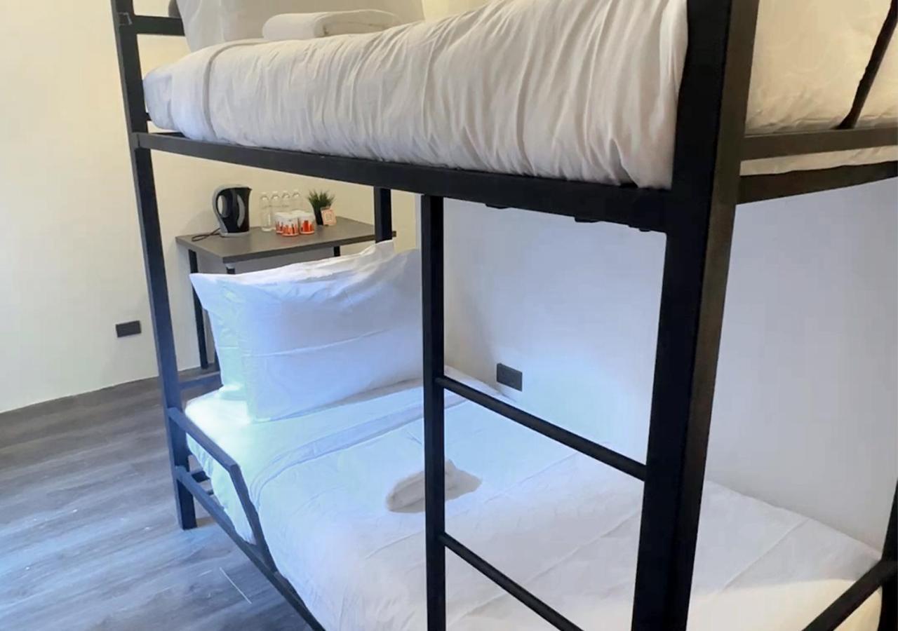 Mystay Hotel Bgc South Тагиг Экстерьер фото
