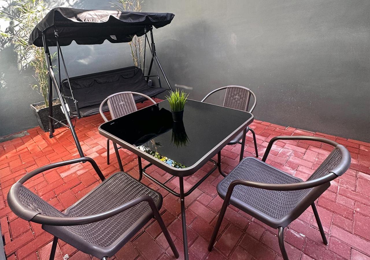 Mystay Hotel Bgc South Тагиг Экстерьер фото