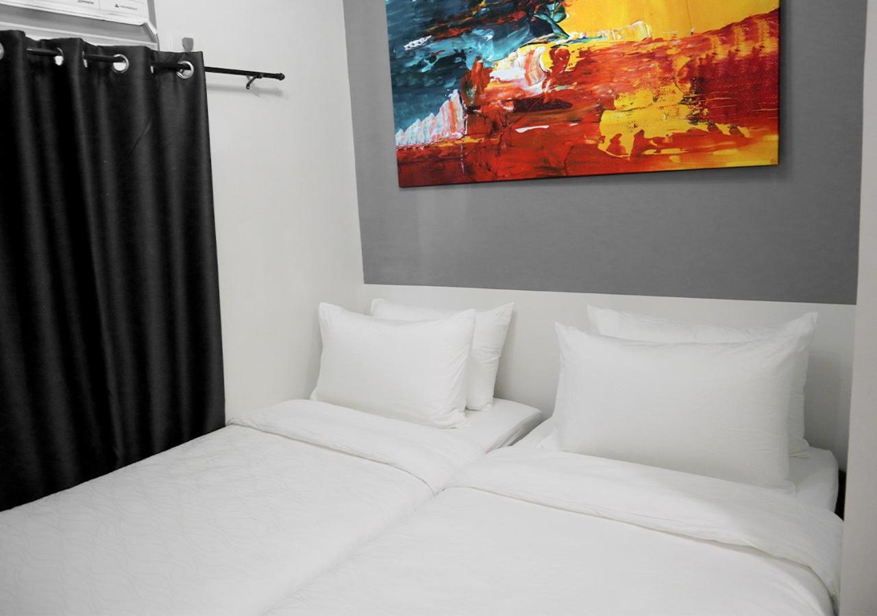 Mystay Hotel Bgc South Тагиг Экстерьер фото